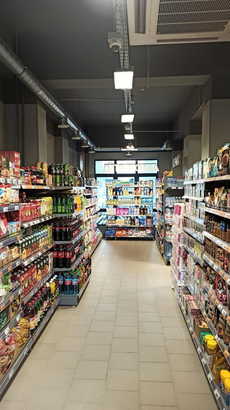 Продажа торгового помещения Жилой дом 