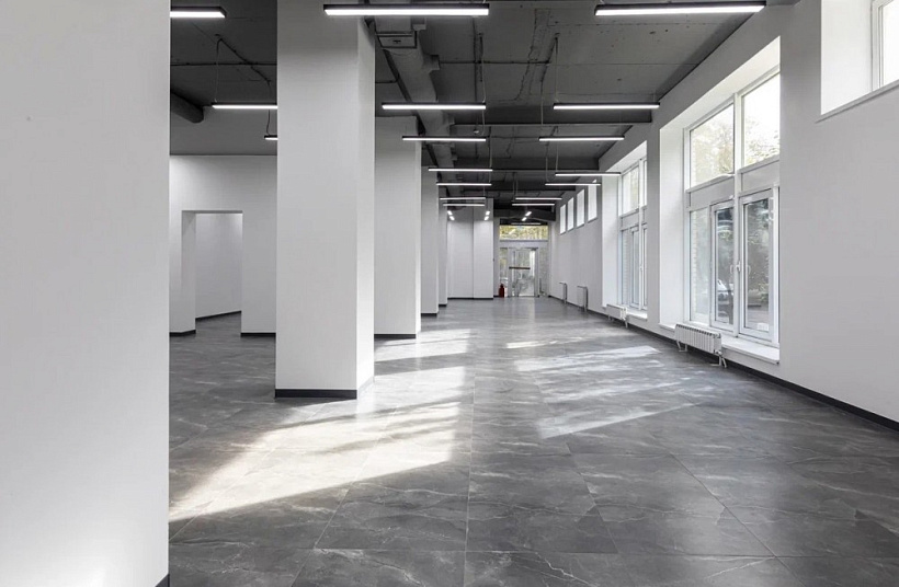 Продажа торгового помещения Жилое здание 