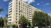 Продажа торгового помещения Жилое здание 