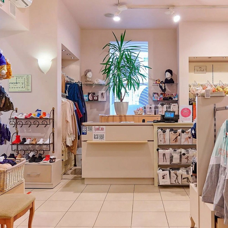 Аренда торгового помещения Жилой дом 