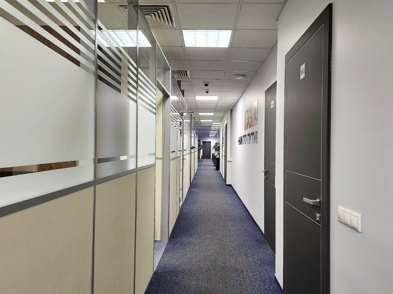 Аренда офиса Бизнес-центр «Салют»