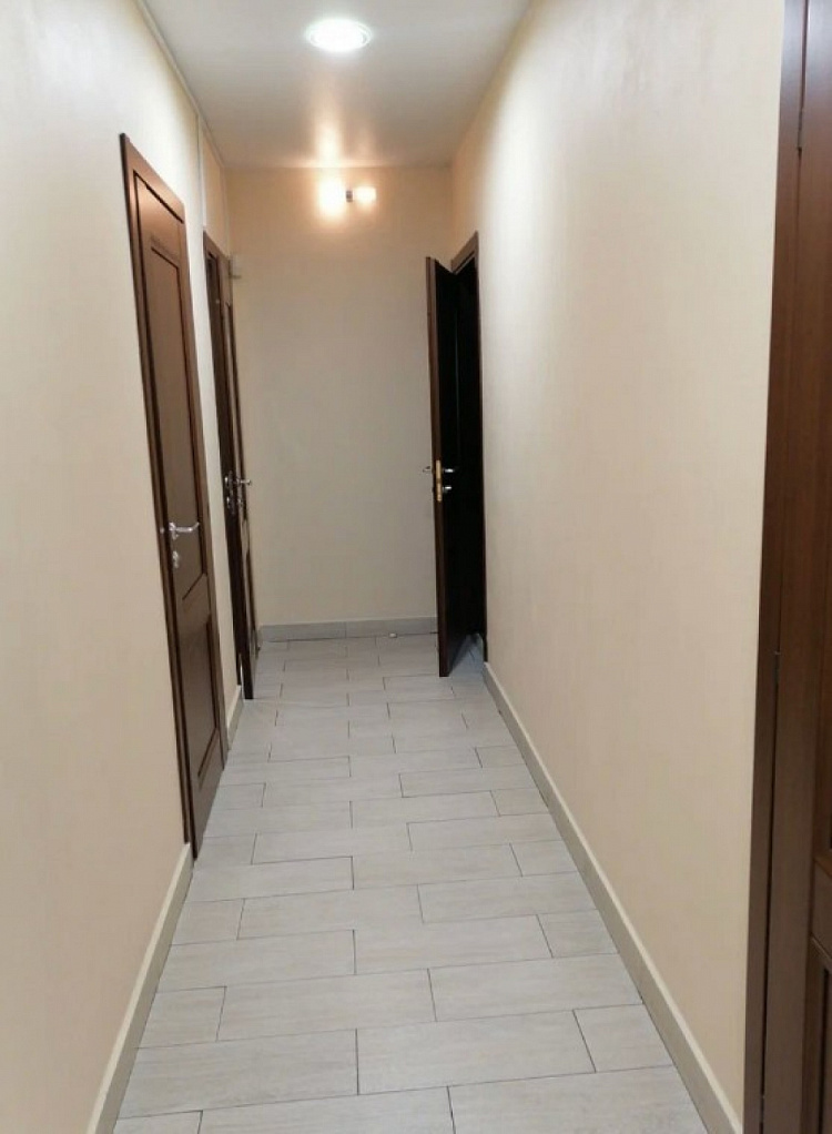 Аренда торгового помещения Административное здание 