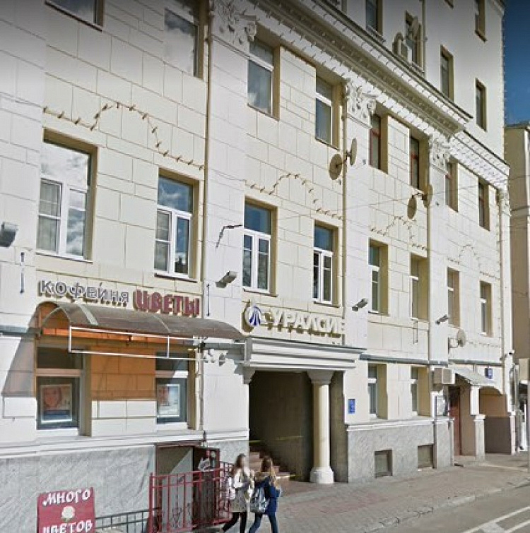 Аренда торгового помещения Жилое здание 