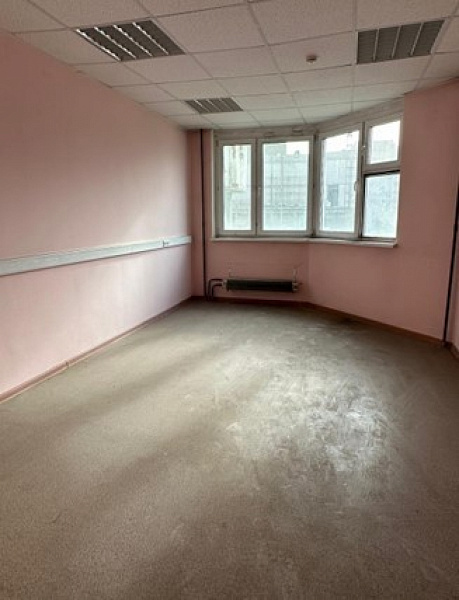 Аренда торгового помещения Жилой дом 