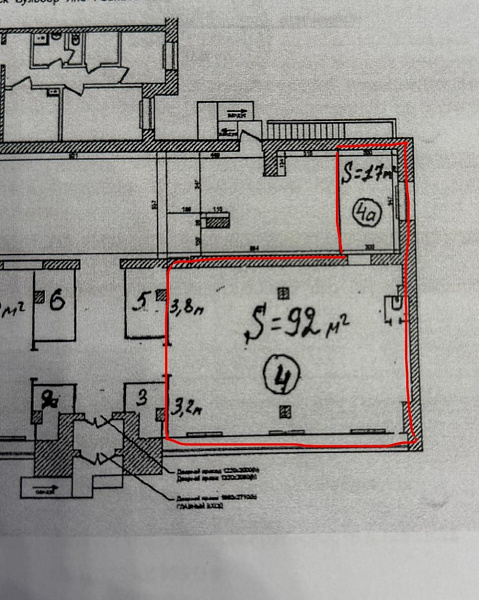 Аренда торгового помещения Жилое здание 