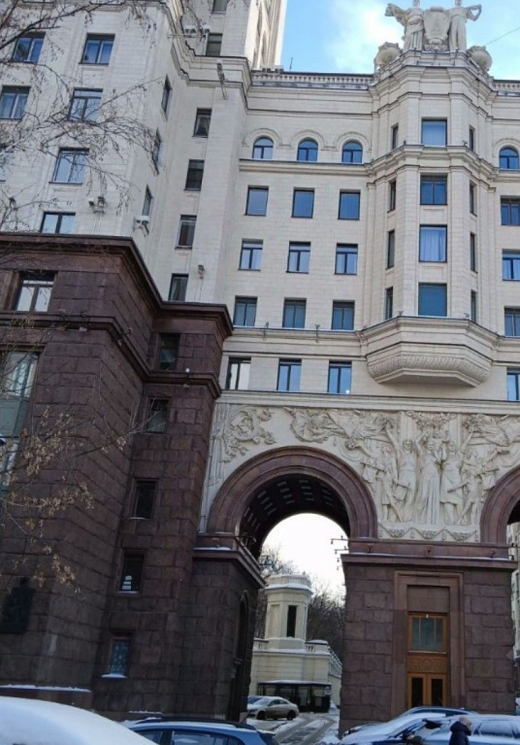 Аренда торгового помещения Жилое здание «Котельническая 1/15»