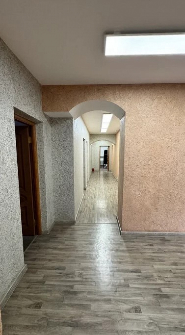 Аренда офиса Жилое здание «Ленинский 70/11»