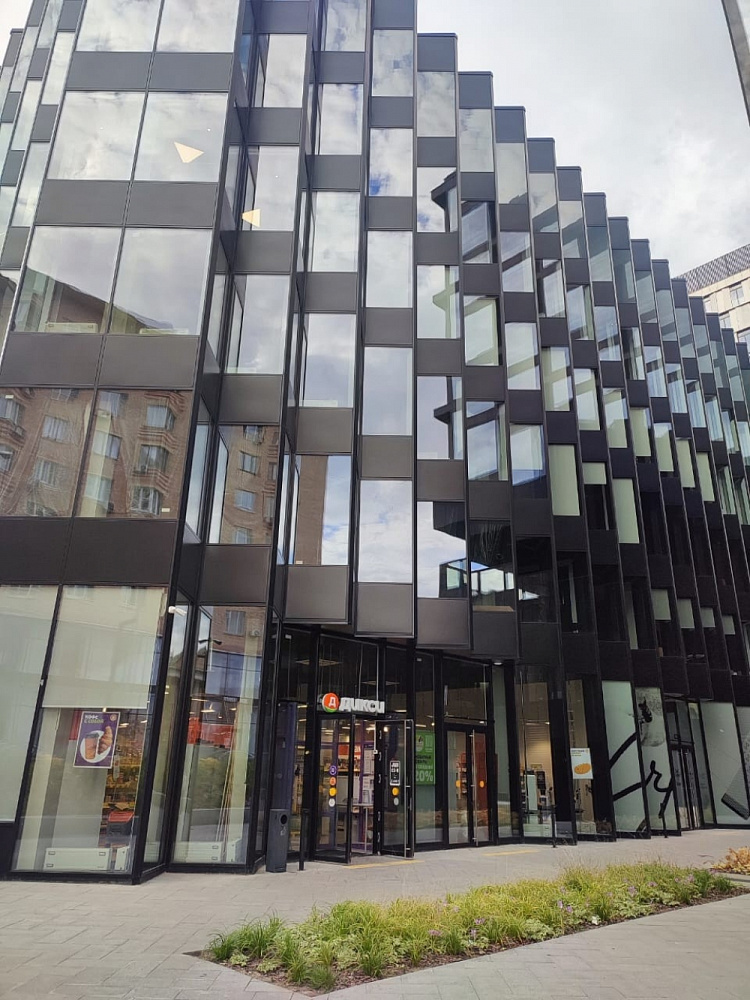 Продажа офиса Бизнес-центр «Lunar (Лунар)»