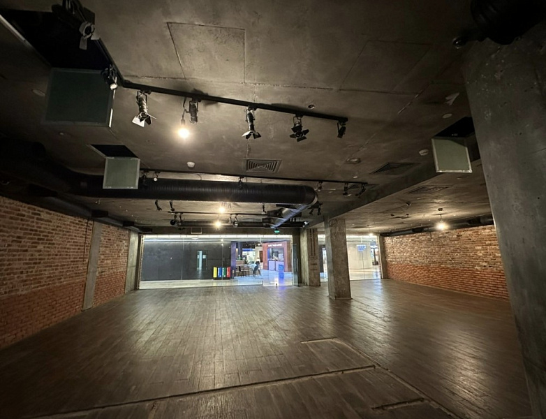 Аренда торгового помещения Бизнес-центр «Башня на набережной»