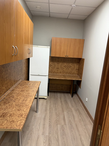 Аренда офиса Офисно-гостиничный комплекс (ул. 10-летия Октября, 11)