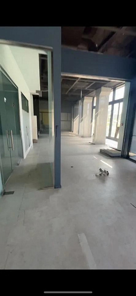 Аренда торгового помещения Жилое здание 