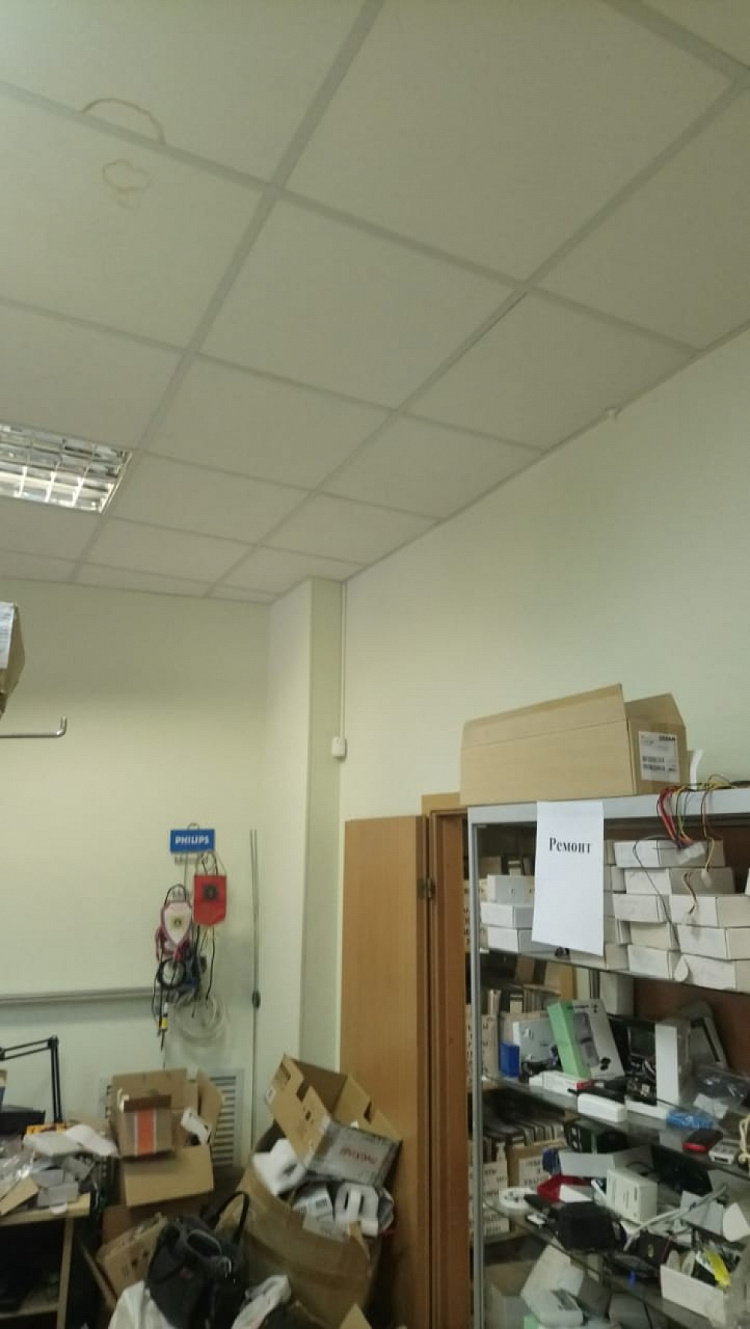 Аренда торгового помещения Административное Здание