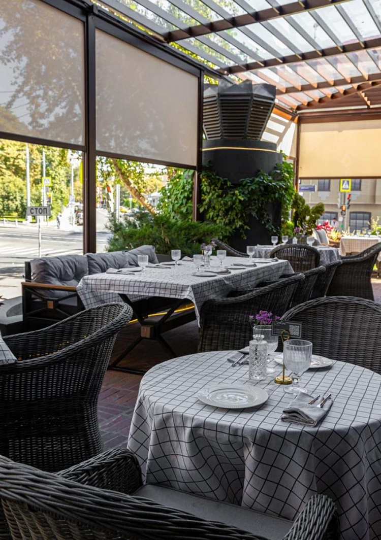 Аренда торгового помещения Жилое здание 