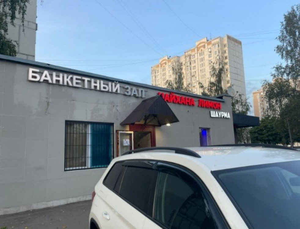 Аренда торгового помещения Жилое здание 
