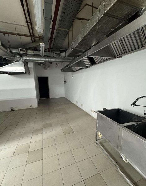 Аренда торгового помещения Бизнес-центр «Эрмитаж Плаза»