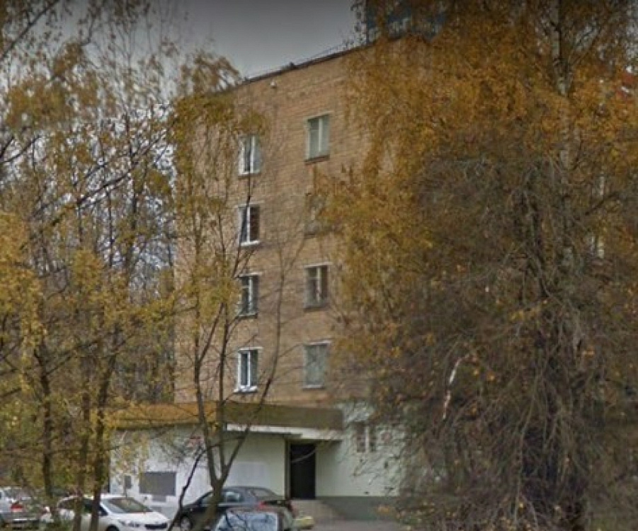 Продажа торгового помещения Жилое здание 