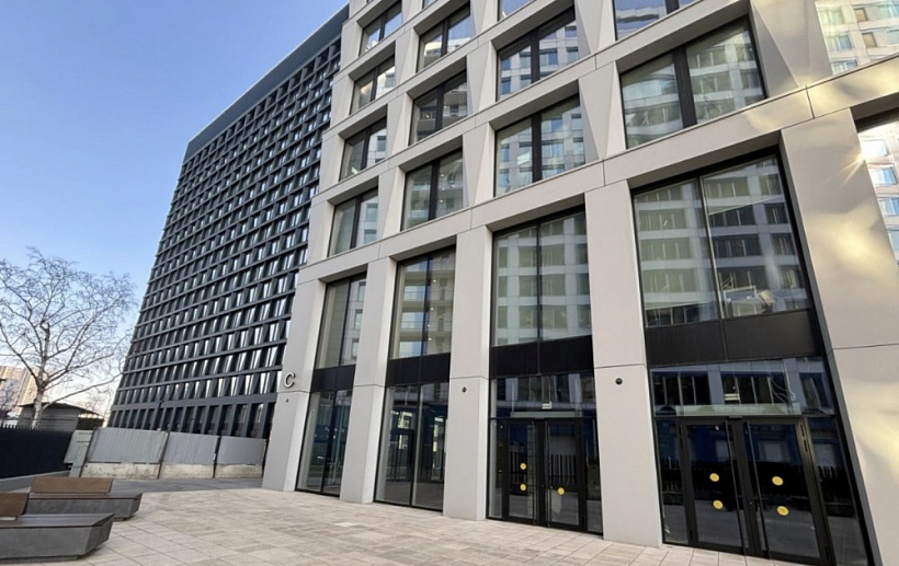 Аренда торгового помещения БЦ STONE TOWERS