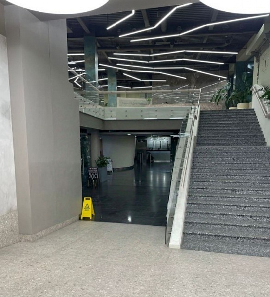 Аренда торгового помещения Бизнес-центр 