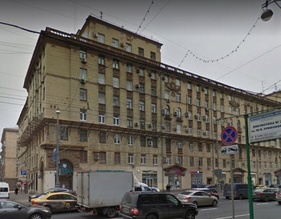 Аренда торгового помещения Жилое здание 