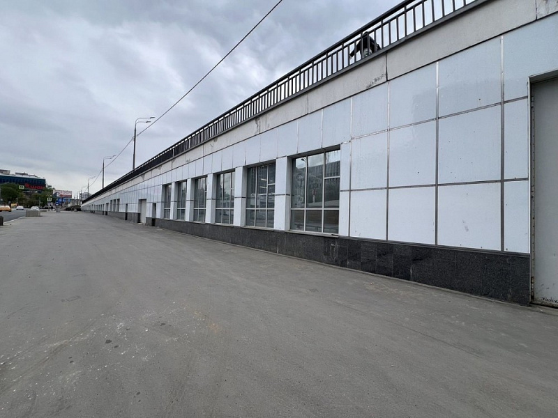 Аренда торгового помещения Автомобильно-складской комплекс