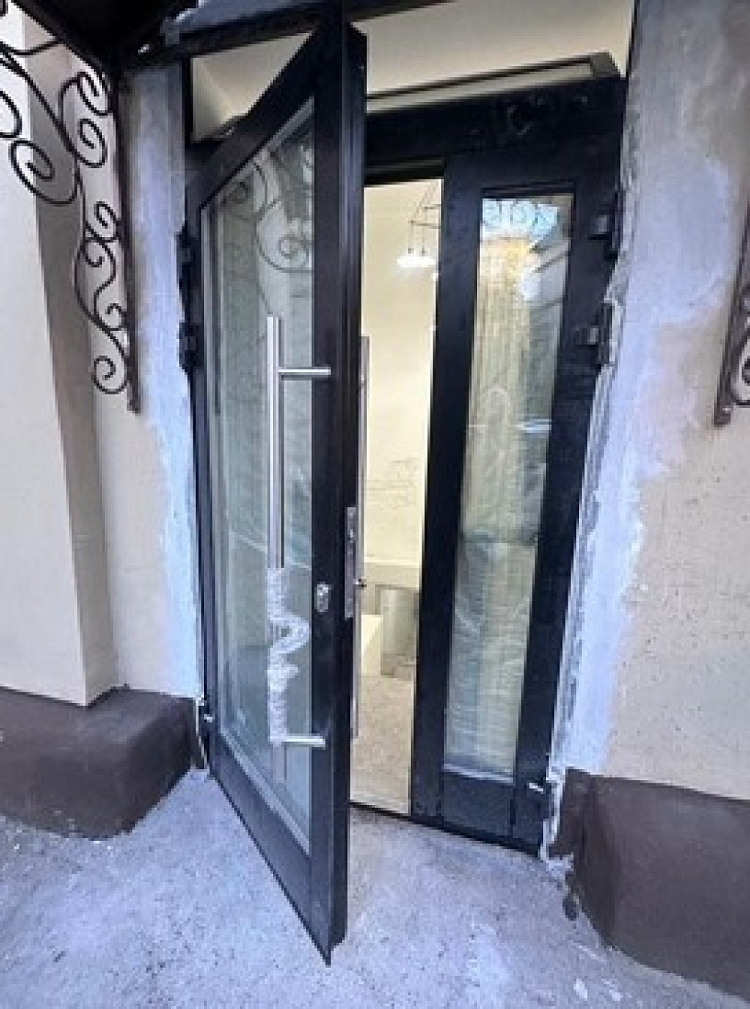 Продажа торгового помещения Жилое здание «Житная 10»