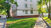 Продажа торгового помещения Жилое здание 