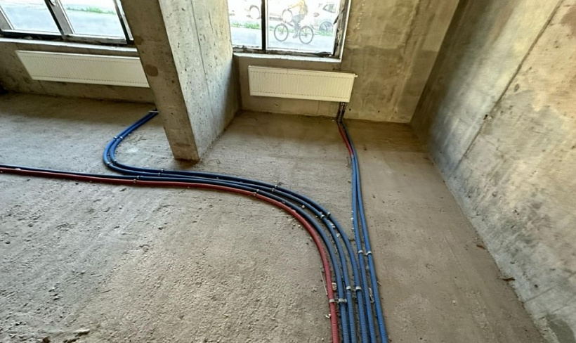 Продажа торгового помещения Жилое здание 