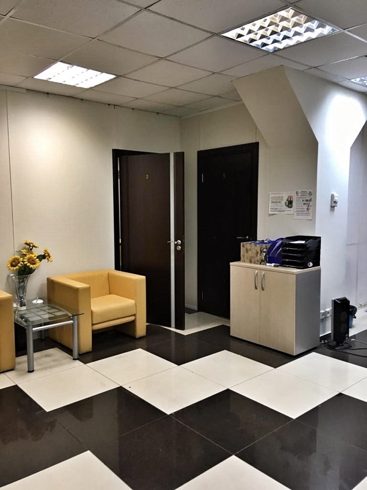 Продажа офиса Бизнес-центр «Виктория Плаза»