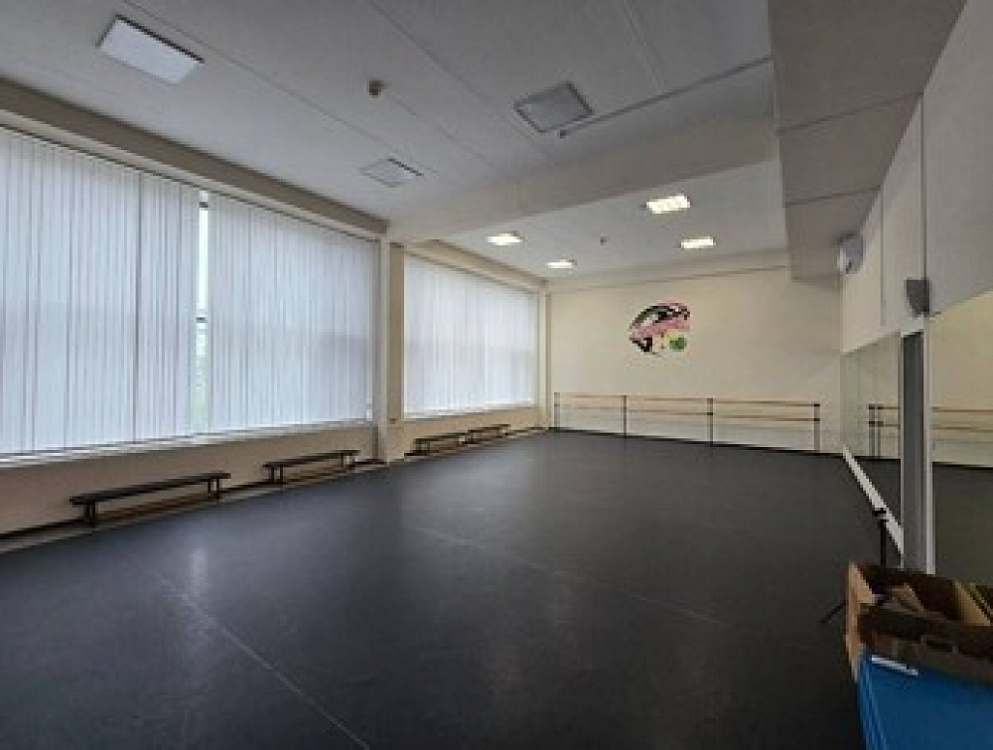 Продажа торгового помещения Бизнес-центр RЕNТOWER