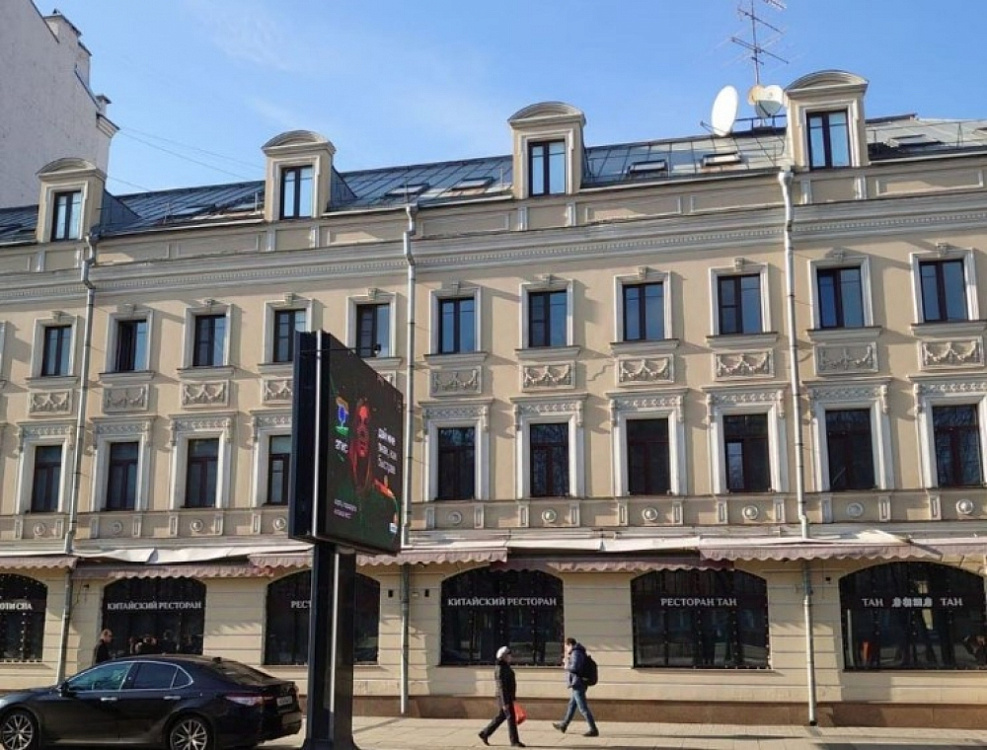 Аренда торгового помещения Административное здание 