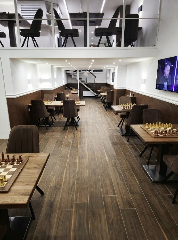 Аренда торгового помещения Жилой район 