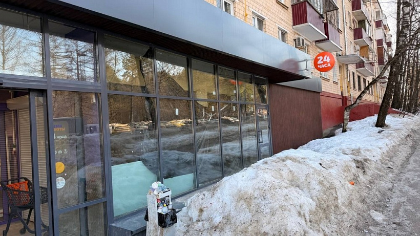 Аренда торгового помещения Жилое здание 