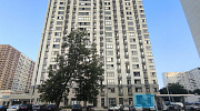 Продажа торгового помещения Жилое здание 
