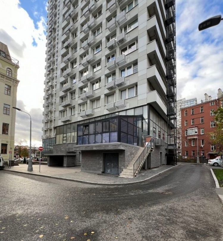 Продажа офиса Жилое здание 