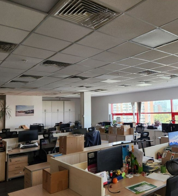 Аренда офиса Торгово-офисный центр «Снежная 26»