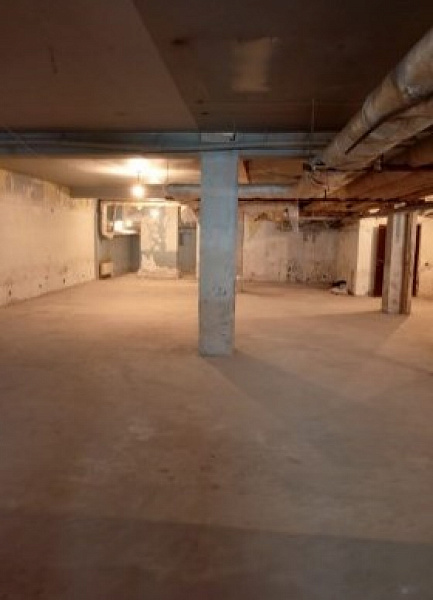 Аренда торгового помещения Жилое здание 