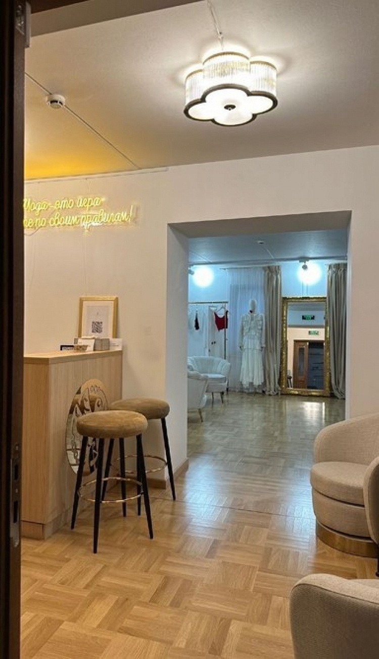 Аренда торгового помещения Административное здание 