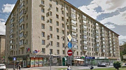 Продажа торгового помещения Жилое здание 