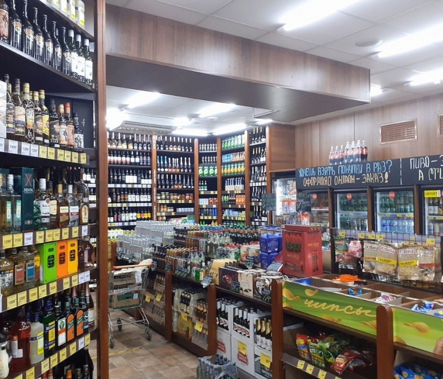 Аренда торгового помещения Жилое здание 