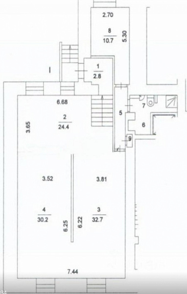 Продажа торгового помещения Жилое здание 