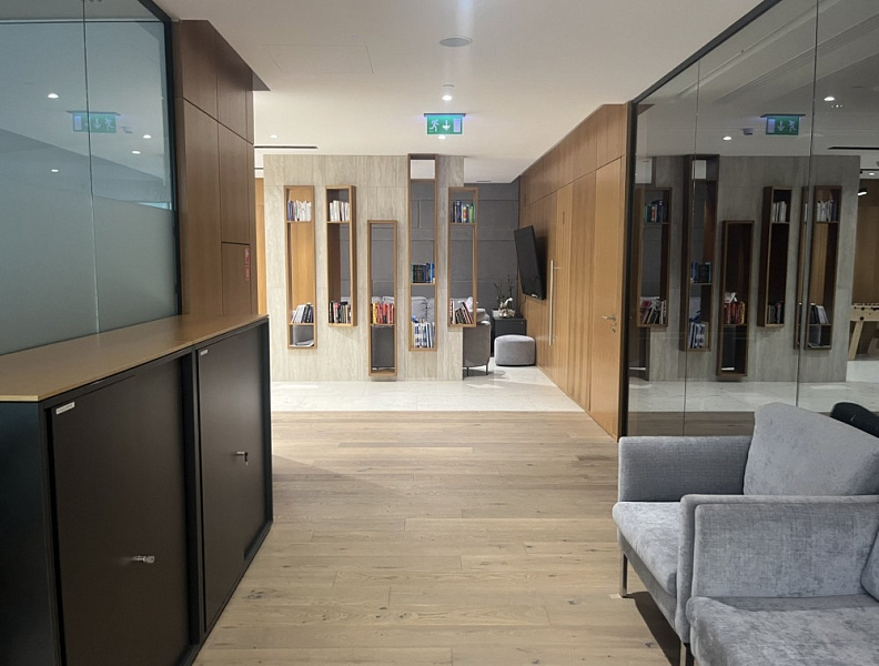 Аренда офиса Бизнес-центр «Легенда Цветного»