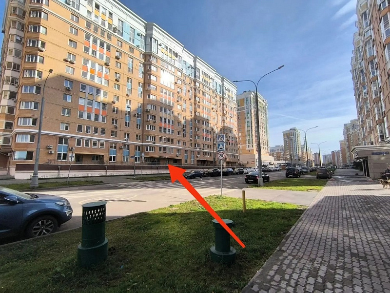 Аренда торгового помещения Жилое здание 