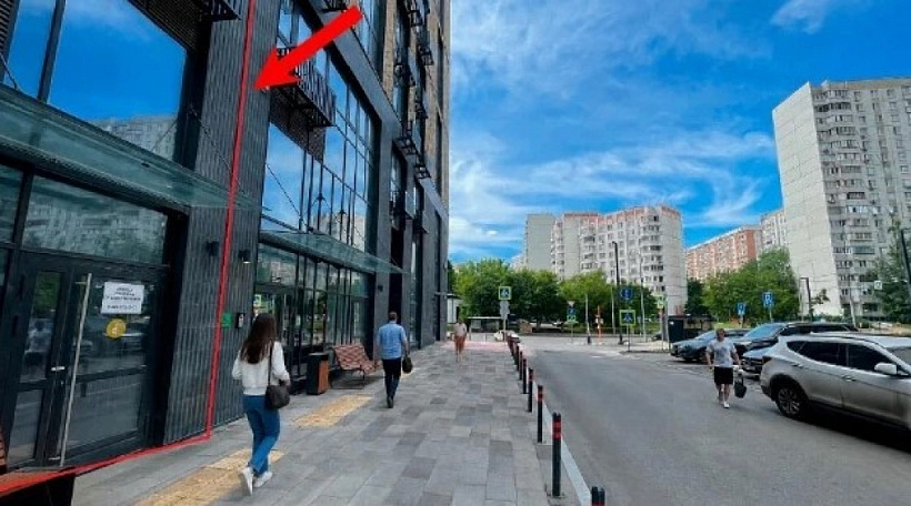 Продажа торгового помещения Жилое здание 