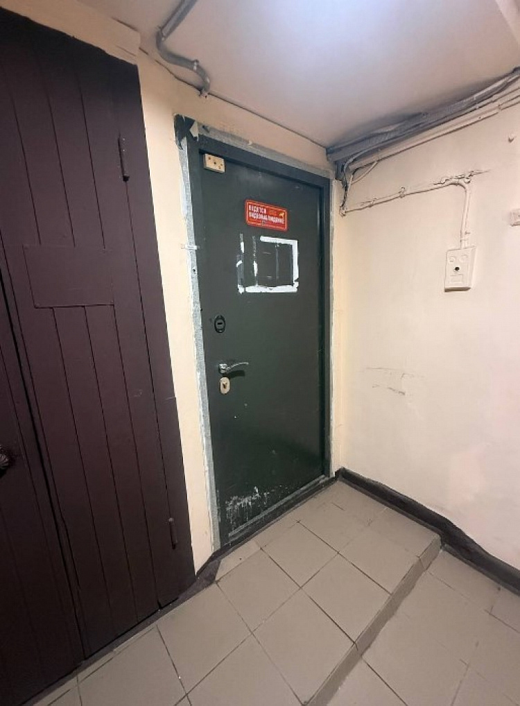 Аренда торгового помещения Жилое здание 