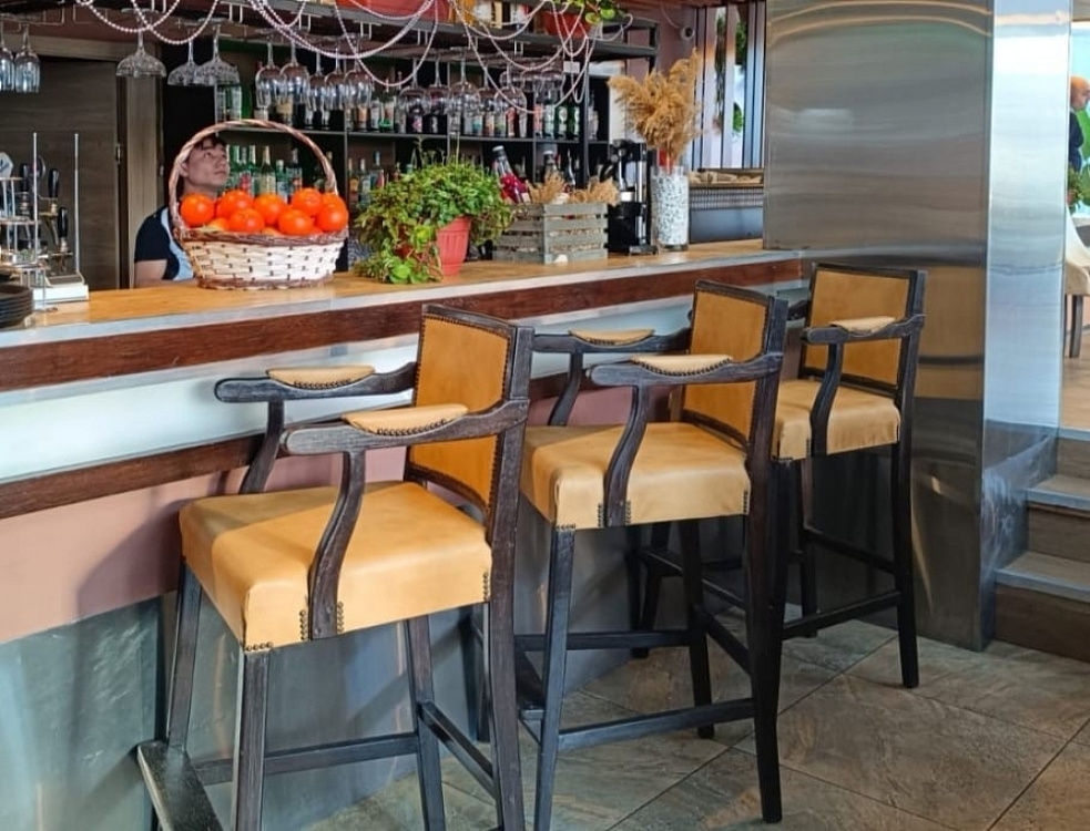 Аренда торгового помещения Жилое здание «Шмитовский 16 с2»