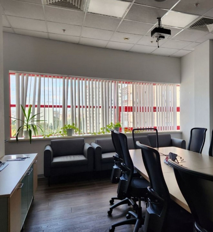 Аренда офиса Торгово-офисный центр «Снежная 26»