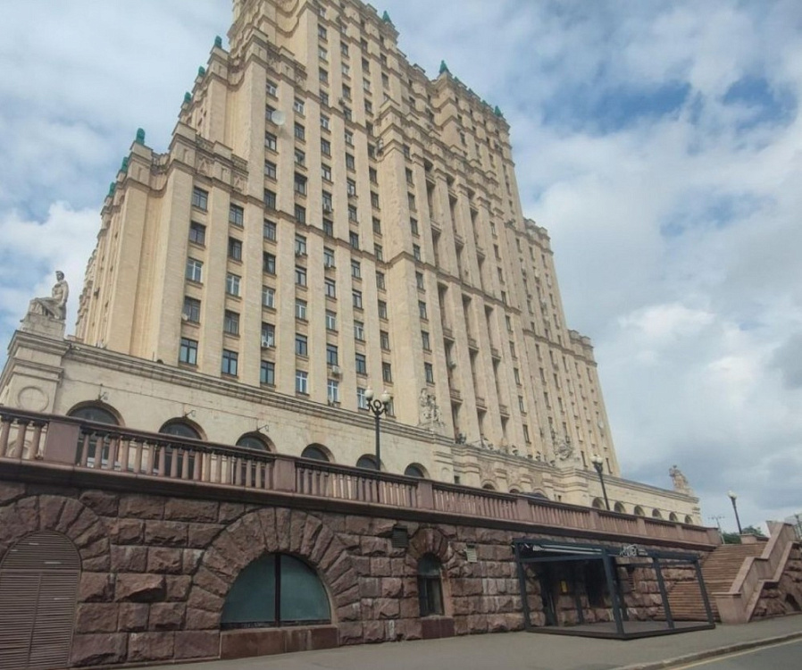 Аренда торгового помещения Жилое здание