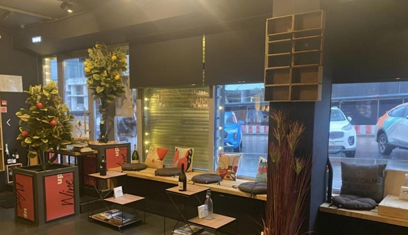 Аренда торгового помещения Бизнес центр 