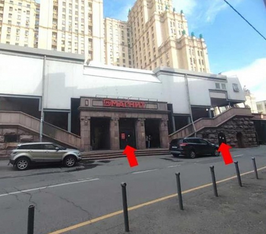 Аренда торгового помещения Жилое здание 