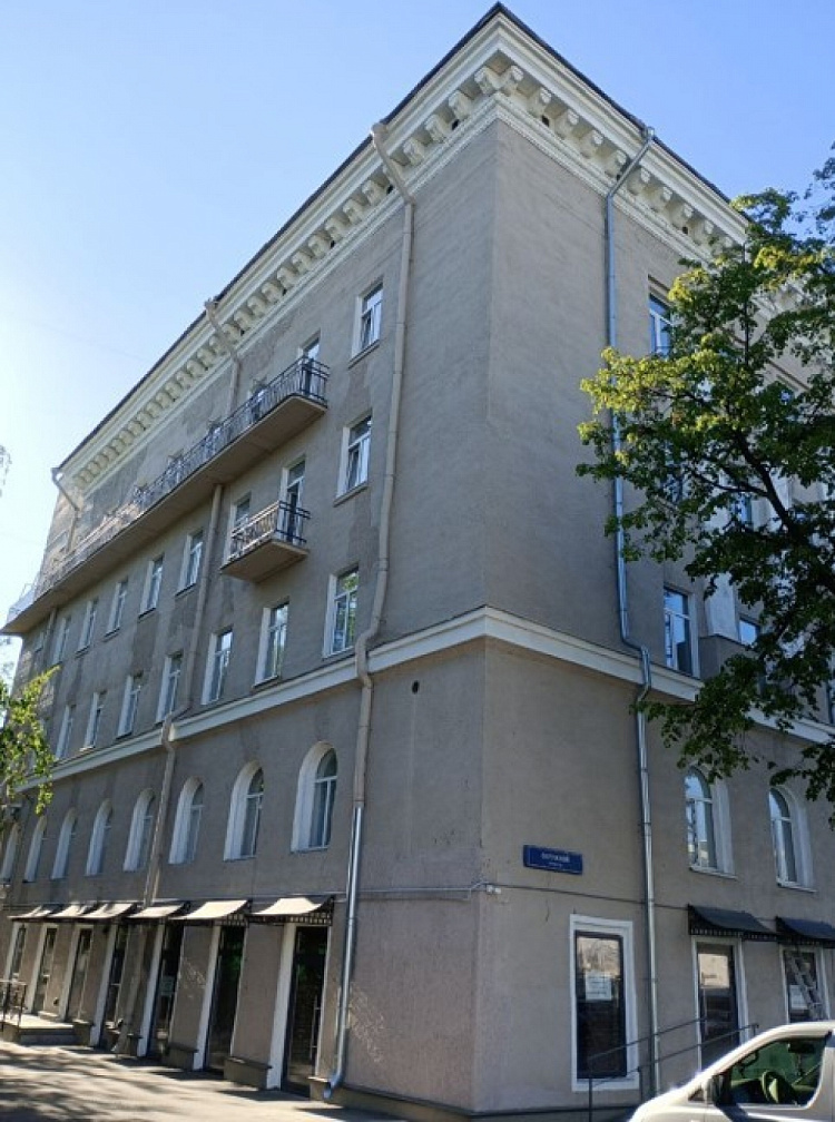 Продажа торгового помещения Окружной проезд, 16